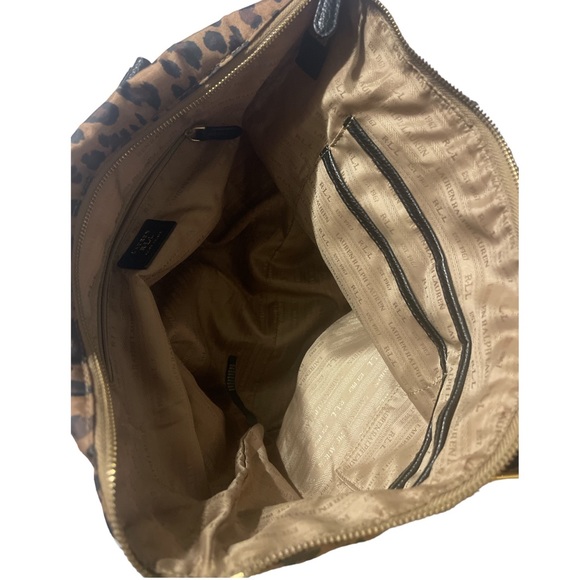 Leopard Print Tote Bag with Black Handles - Picture 3 of 3